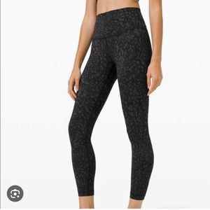 Lululemon Align crop 21”. Black grey camo leopard print leggings. Size 4